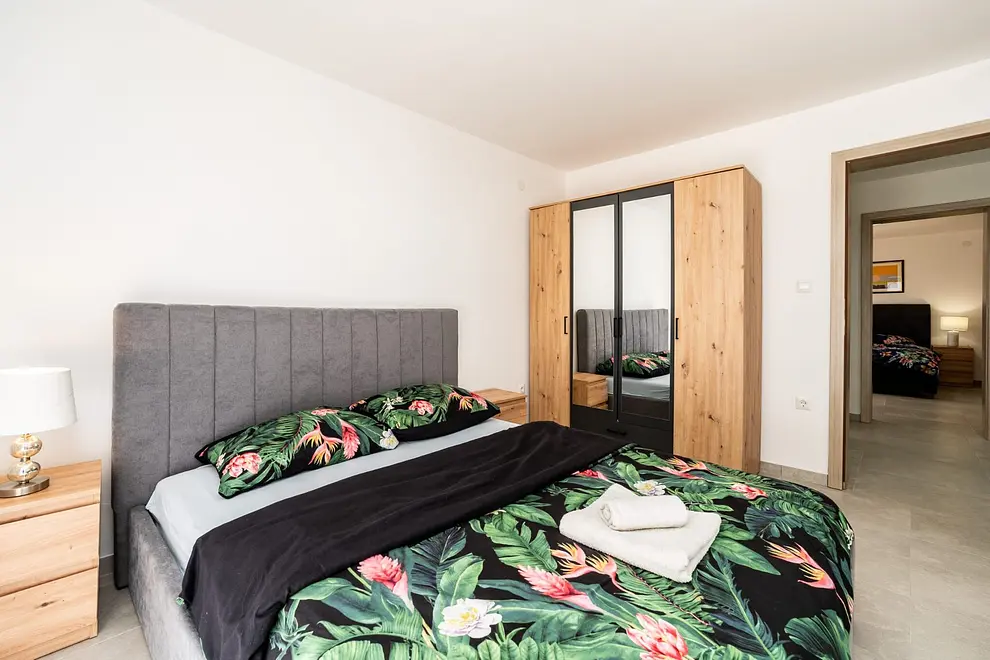 Schlafzimmer 18