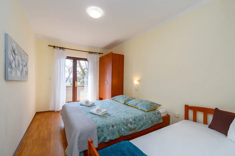 Schlafzimmer 3