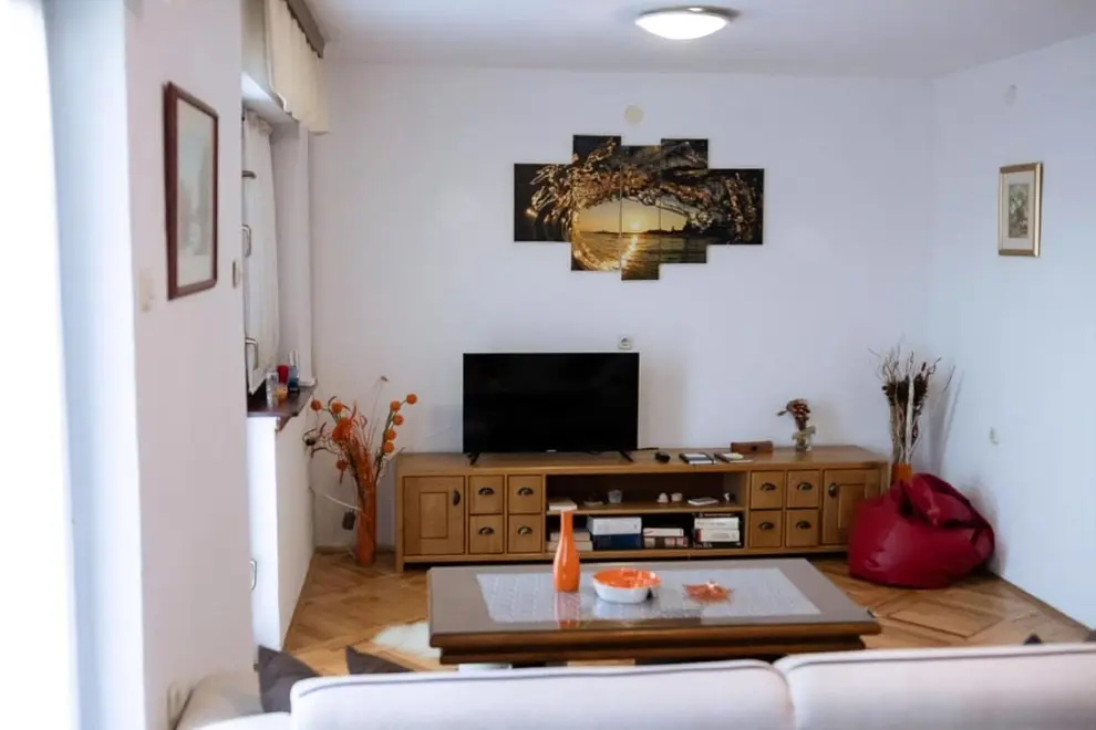 Wohnzimmer 1